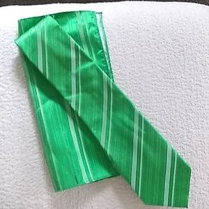 kelly green tie set